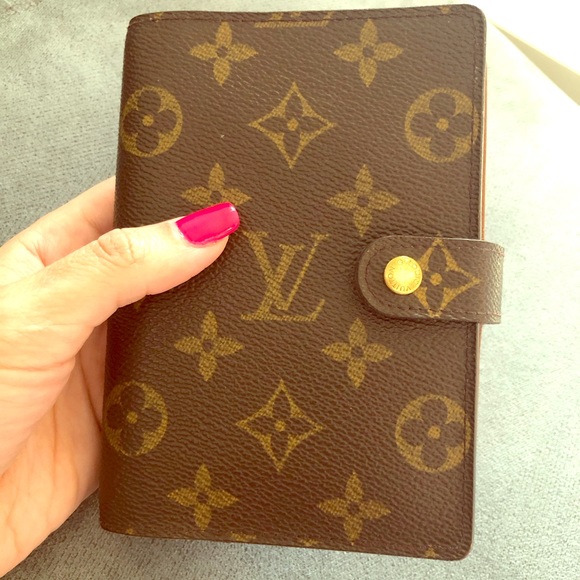 Louis Vuitton Accessories - Louis vuitton monogram small ring agenda